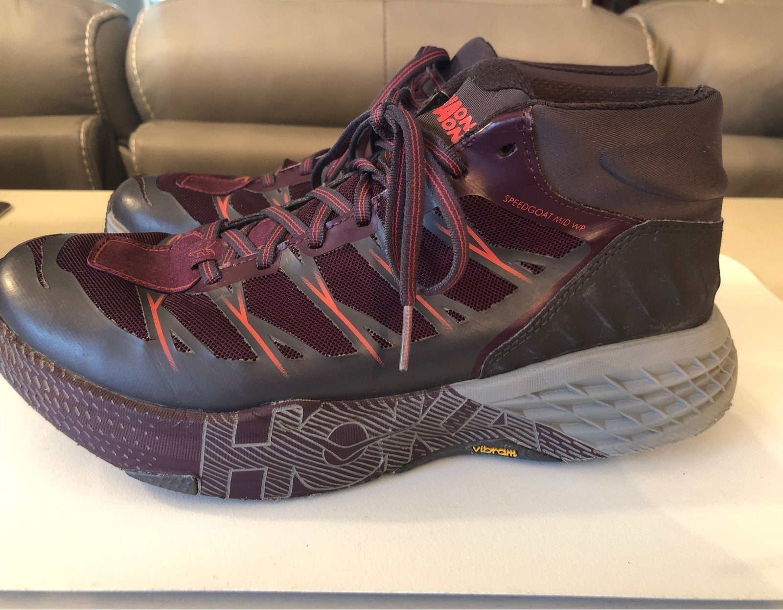 Hoka One One Speedgoat WP Mid-Cut Laufschuhe Damen Obsidian/Italian Plum 2019 Laufsport Schuhe Hoka One One Speedgoat WP Mid-Cut Laufschuhe Damen Obsidian/Italian Plum 2019 Laufsport Schuhe